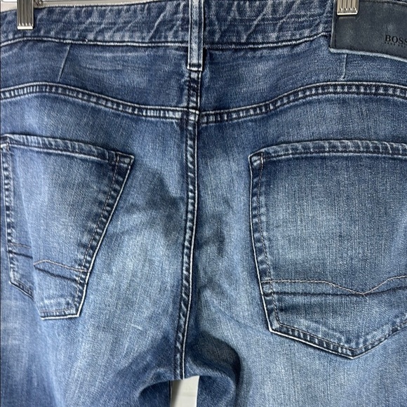 Hugo Boss Men's Blue Jeans Size 38x32 - Picture 6 of 13